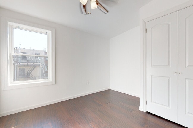 Building Photo - 1711 Latrobe St