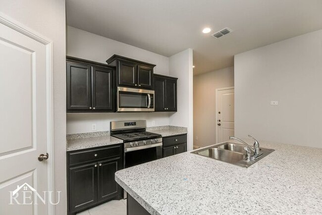 16428 Marinette Ct
