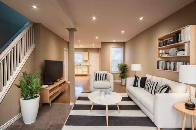 Photo - 57 Francis St