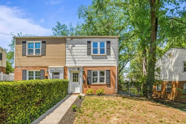 Building Photo - 5810 Fifer Dr