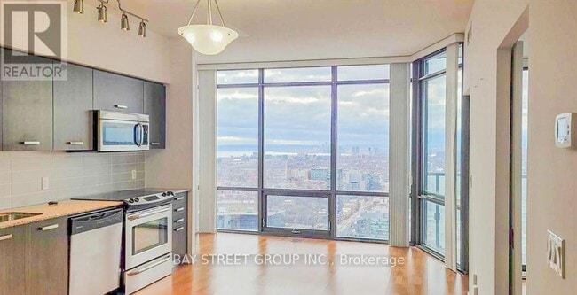 Photo - 832 Bay St. Unit 3602