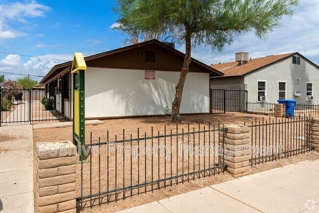 Building Photo - 1324 E Taylor St Rental