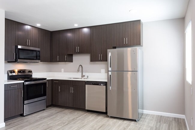 Photo - Renovated 2x1 in the Heart of El Cajon wit... Unidad 823