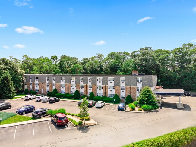 Landings on the Trail Apartment Homes