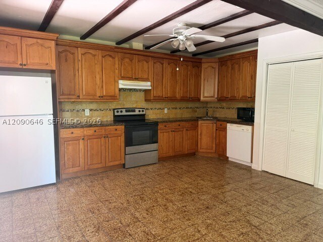 2725 SW 82nd Ave