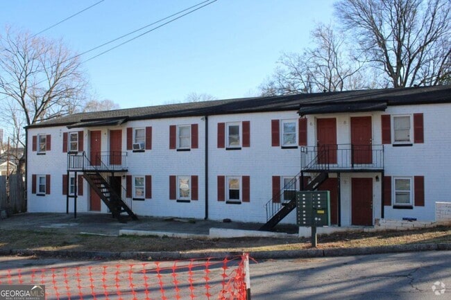 Building Photo - 700 Neal St NW Unit 4 Rental