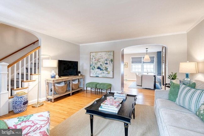 Photo - 39 Regester Ave