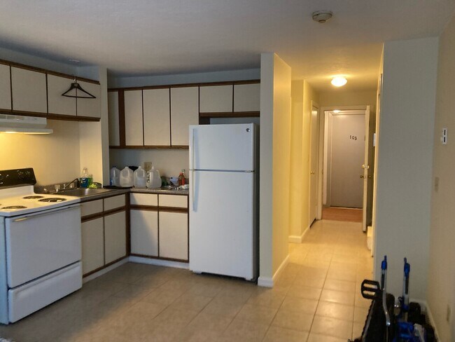 Photo - Toy Town Apartments Unidad 104A