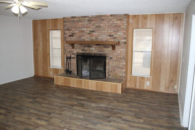 Photo - Spacious Renovated Home