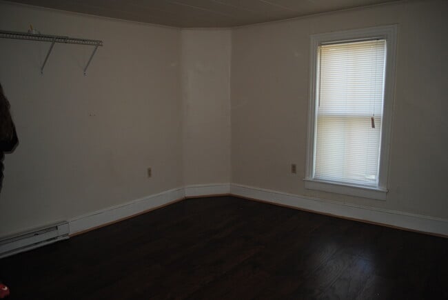 Photo - 3 bedroom, 2 bath, 2 story half double house