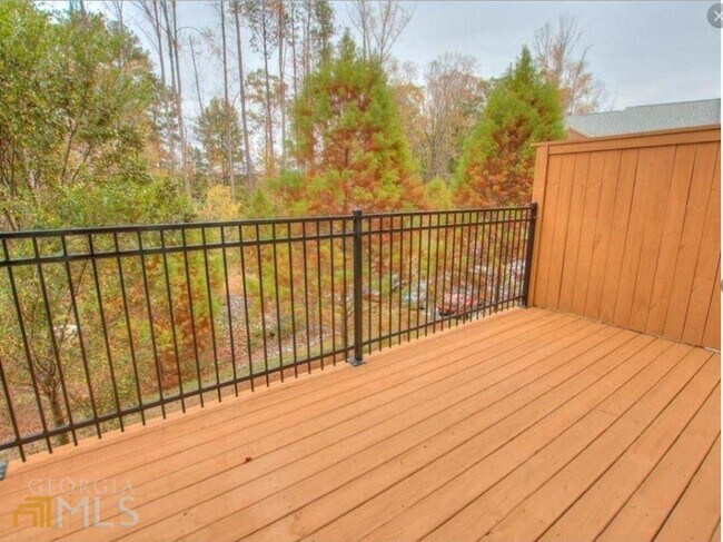 Photo - 2415 Tenor Ln