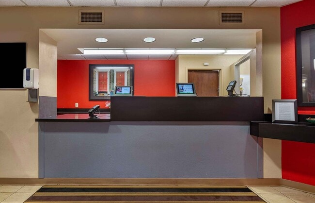 Photo - Furnished Studio-Edison - Raritan Center