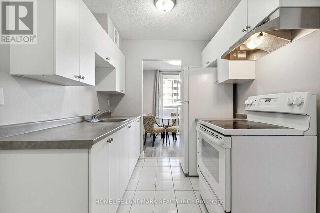 Photo - 1250 Bridletowne Cir Unit 1006