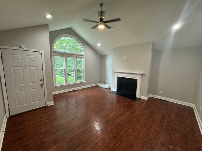 Photo - Wonderful Bogart Home in Pleasant Pines!