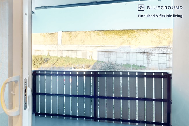 Photo - 1539 Beloit Ave Unidad ID6434A