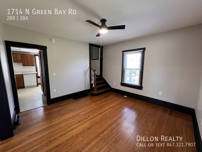 Photo - 1714 N Green Bay Rd
