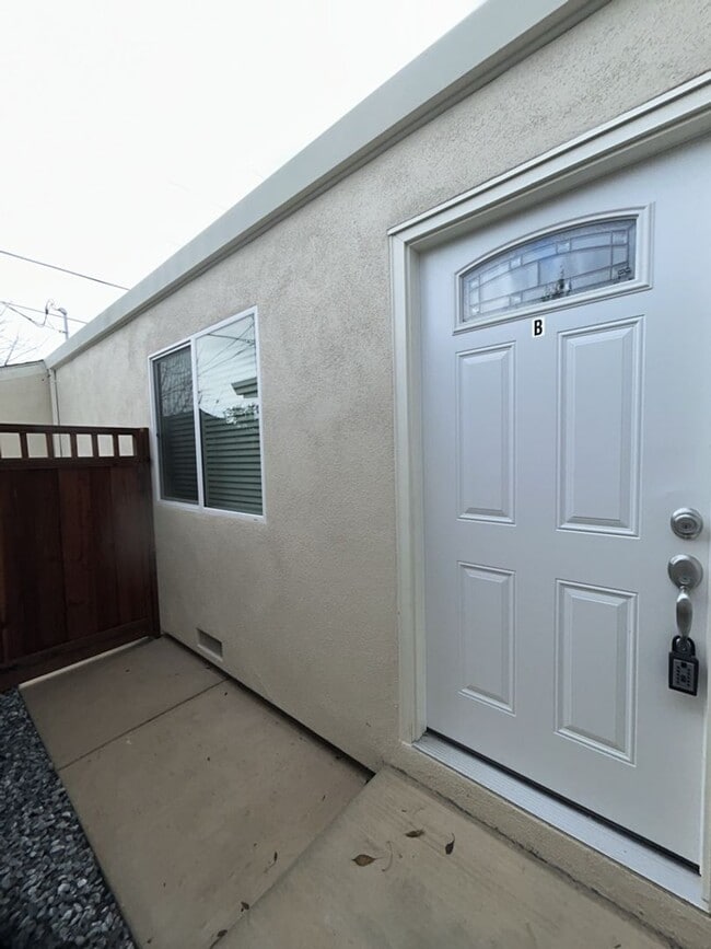 Photo - 1118 2nd St Unit 1118 2nd Street #B