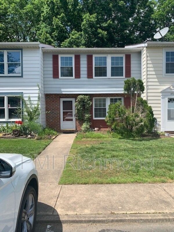 Photo - 9726 Springfield Woods Cir Townhome
