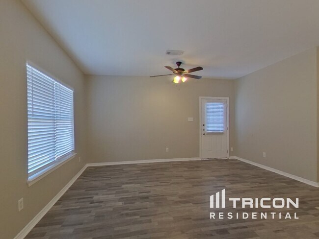 Photo - 10015 Sweet Nectar Ln