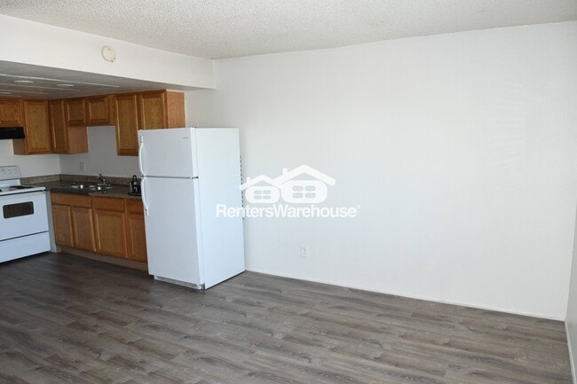 Photo - 1733 E Cambridge Ave
