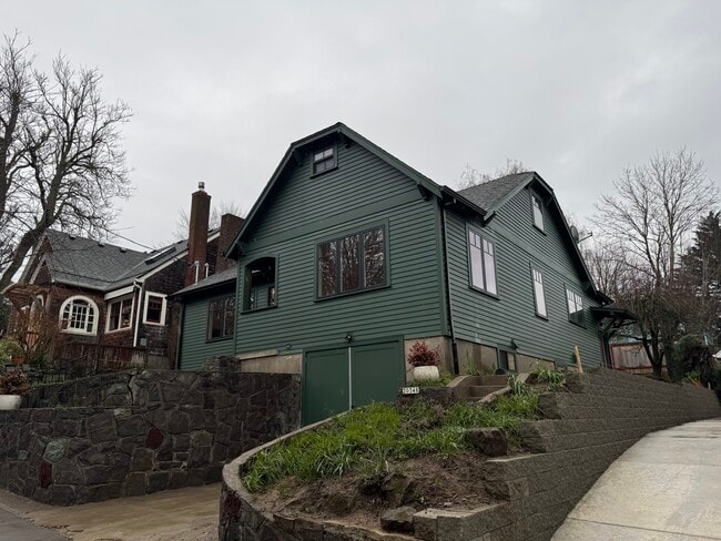 Photo - 2034 SE 28th Pl