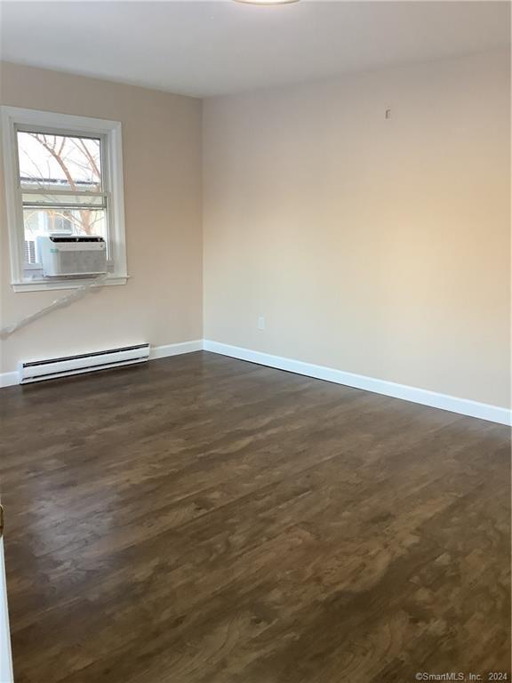 Photo - 4 Villaway Rd Unit Left Side