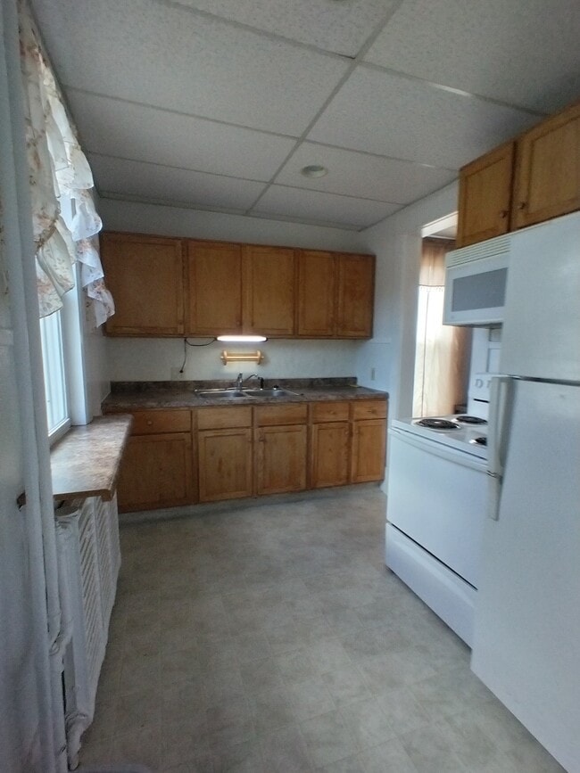 Photo - 303 6th Ave NE