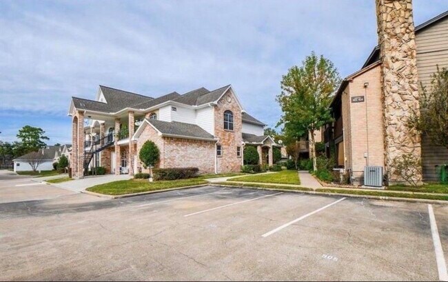 Photo - 12755 Mill Ridge Dr Unit 905