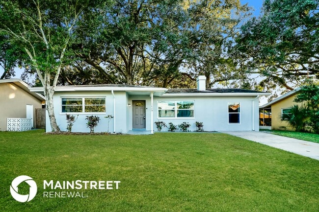 Photo - 1429 Spring Ln