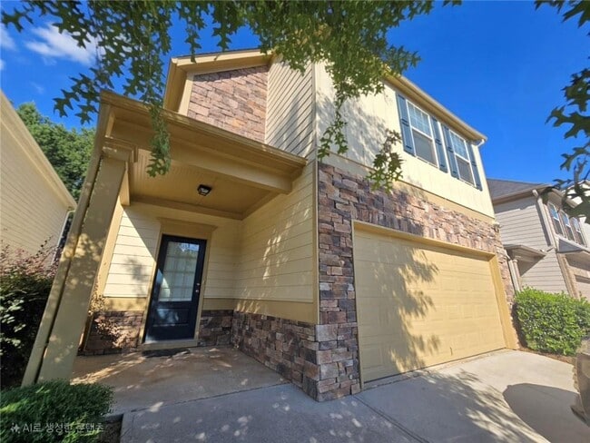 Photo - 3367 Greyhawk Crossing