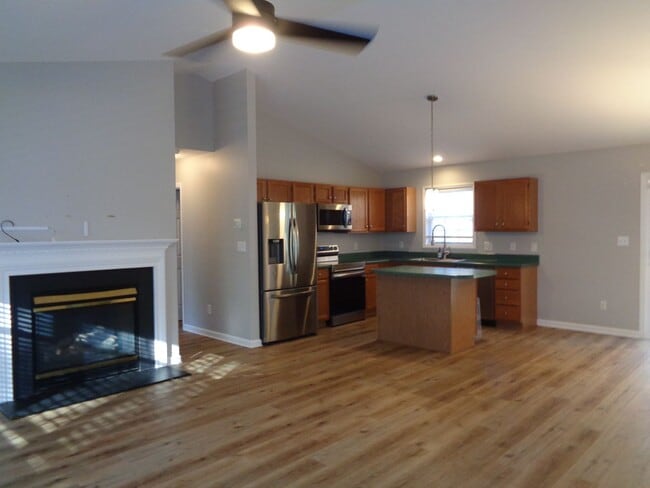 Photo - NICE-One Level House for Rent in Oak Ridge