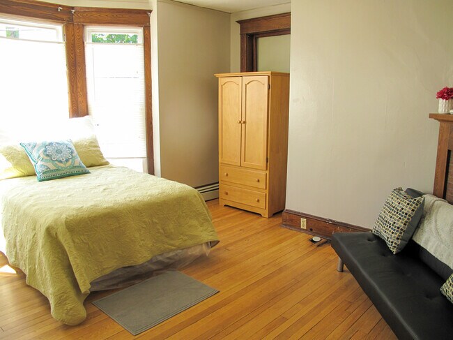 Photo - 502 Dryden Rd Unit 1
