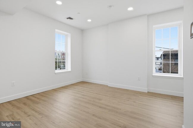 Photo - 100 W Front St Unit 2A