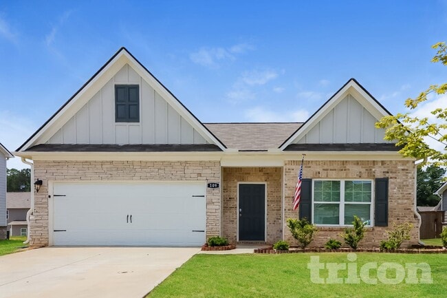 Building Photo - 109 Innis Brk Cir SW