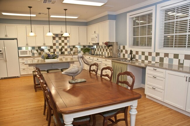 Belle at Bay Colony 55+ Apartments