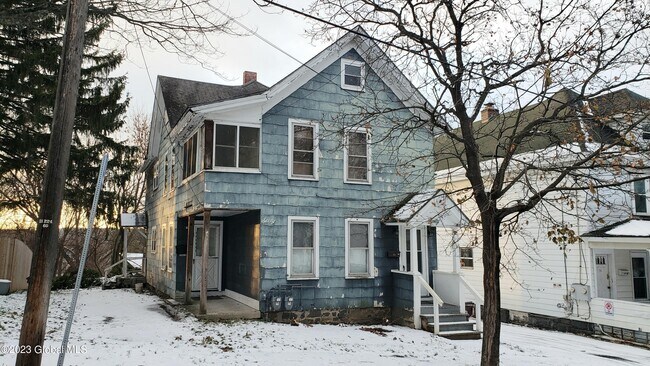 Photo - 60 Montgomery St Unit 1