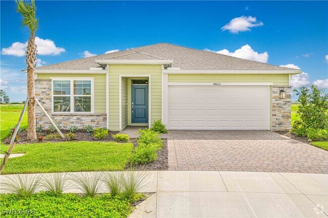Building Photo - 44633 Palm Frond Dr Rental