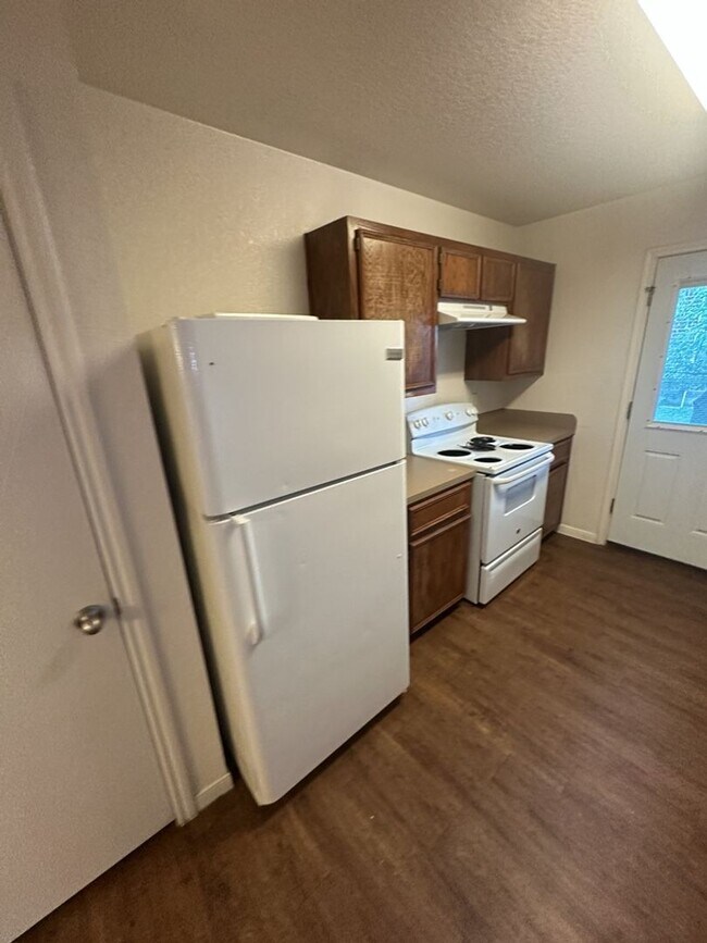 Photo - 4608 Waterproof Dr Unit B