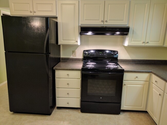 Photo - 30 Front St Unit A