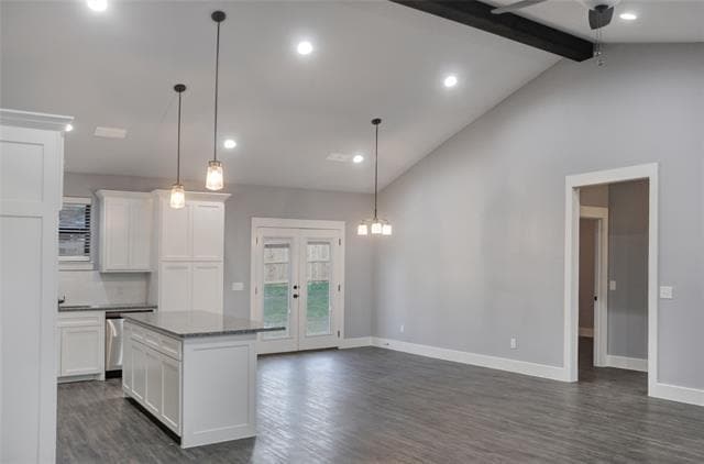 Photo - 105 Byrom Ct