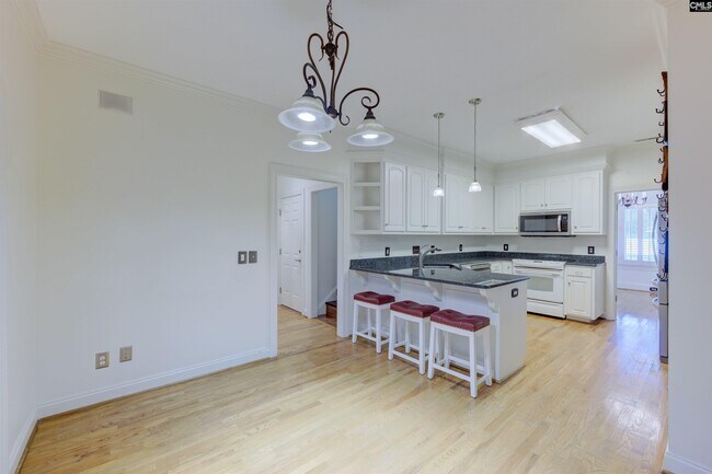Photo - 7 Miles Park Ct