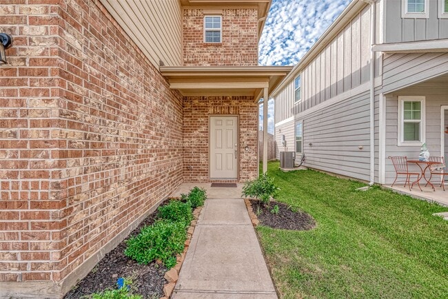 Building Photo - 25635 Royal Catchfly Rd Rental
