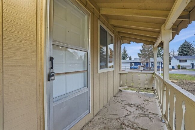 Photo - 688 W Kolby Ct