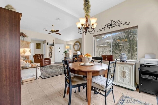 Photo - 4114 Meadowgold Ln