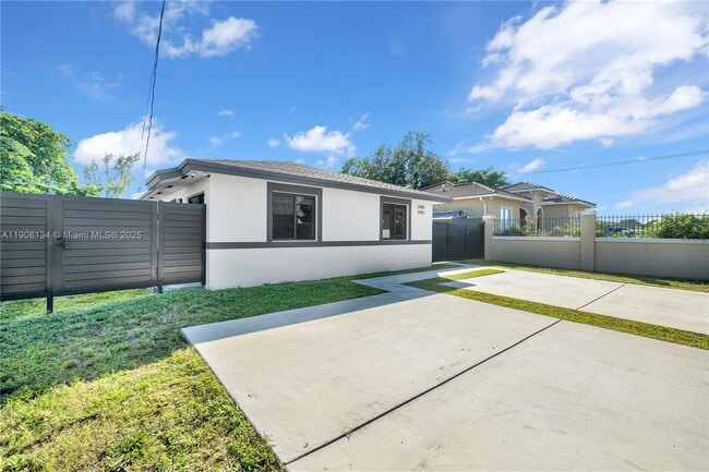 Photo - 2490 NW 44th St Unit 2490