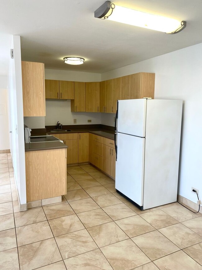 Photo - Liliha Square - 2 Bedroom 1 Bath 1 Parking Unit 5F