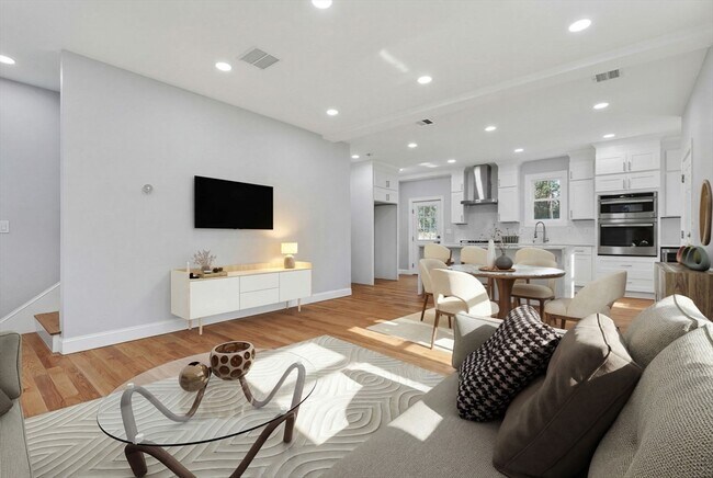 72 Westboro Rd