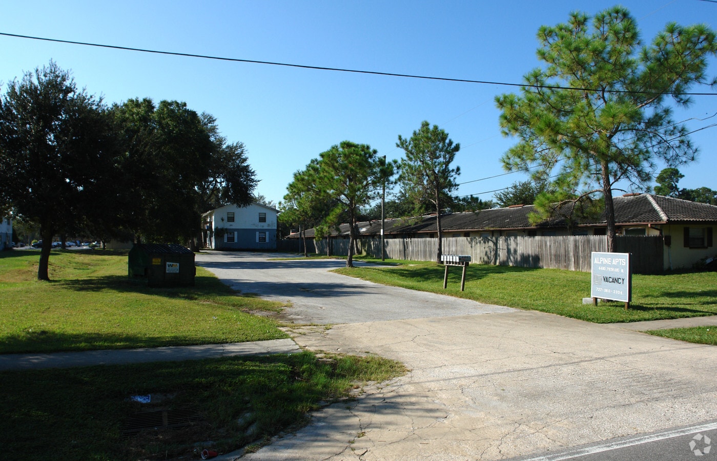 Alpine Apartments - Alpine Apartments