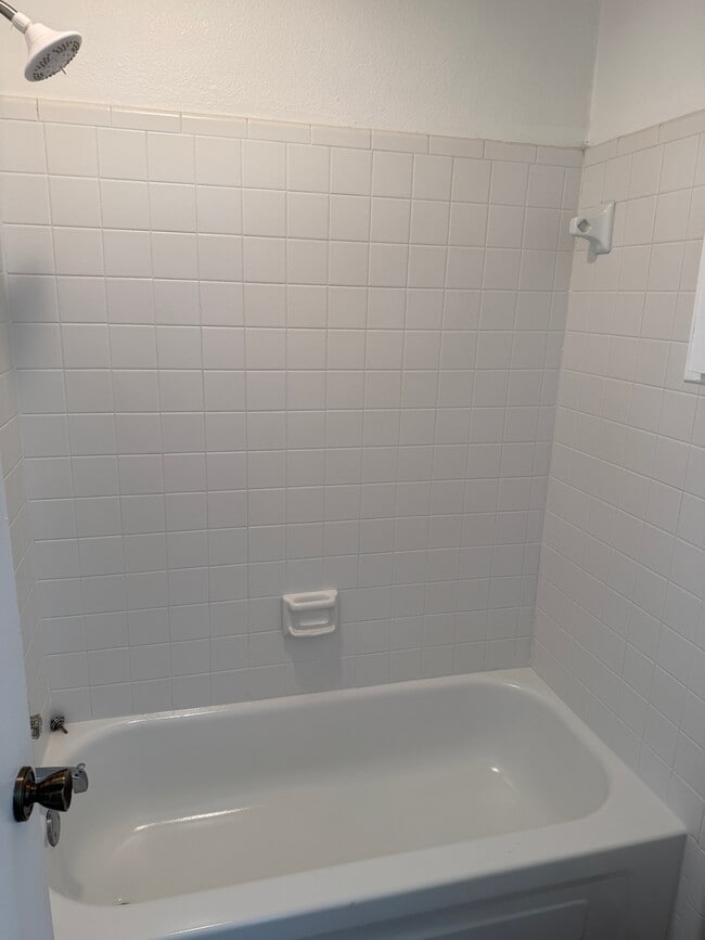 1103 Airline Dr.