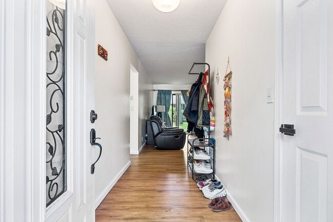 145 Anglewood Dr